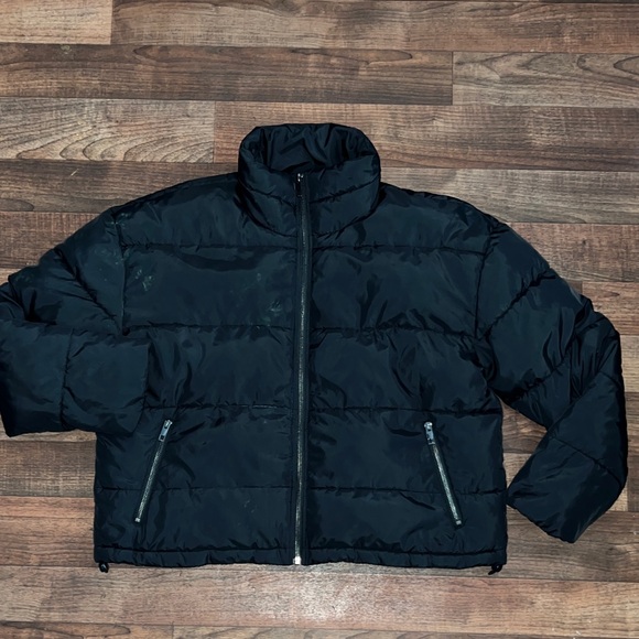 Elegant Black Puffer Jacket for Women cropped adjustable - Picture 5 of 9